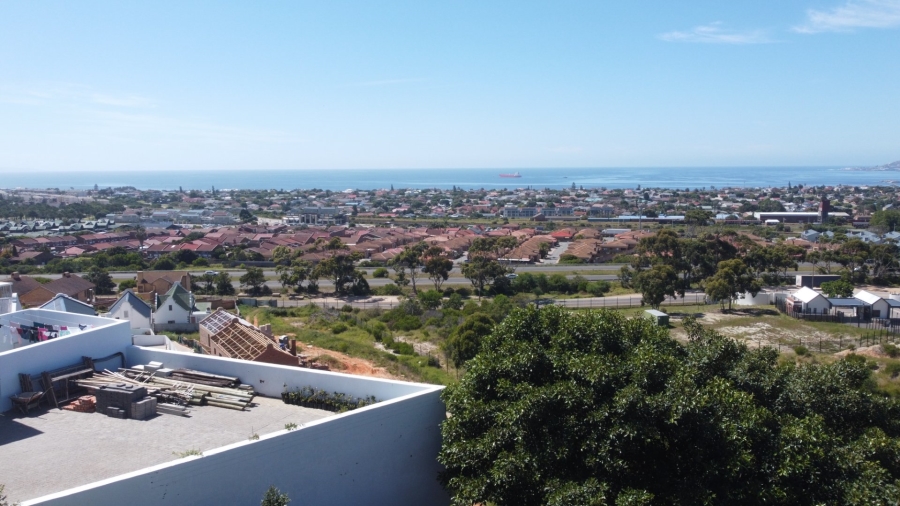 Commercial Property for Sale in Menkenkop Western Cape